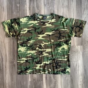 Vintage Rothco Camouflage T-Shirt Men's Size L Boxy Woodland Camo 1990s